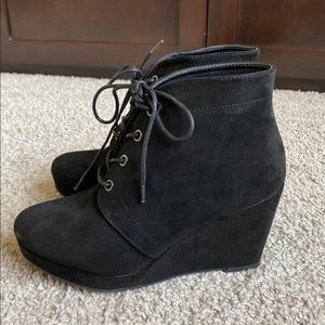 Justfab Palma Booties size 8
